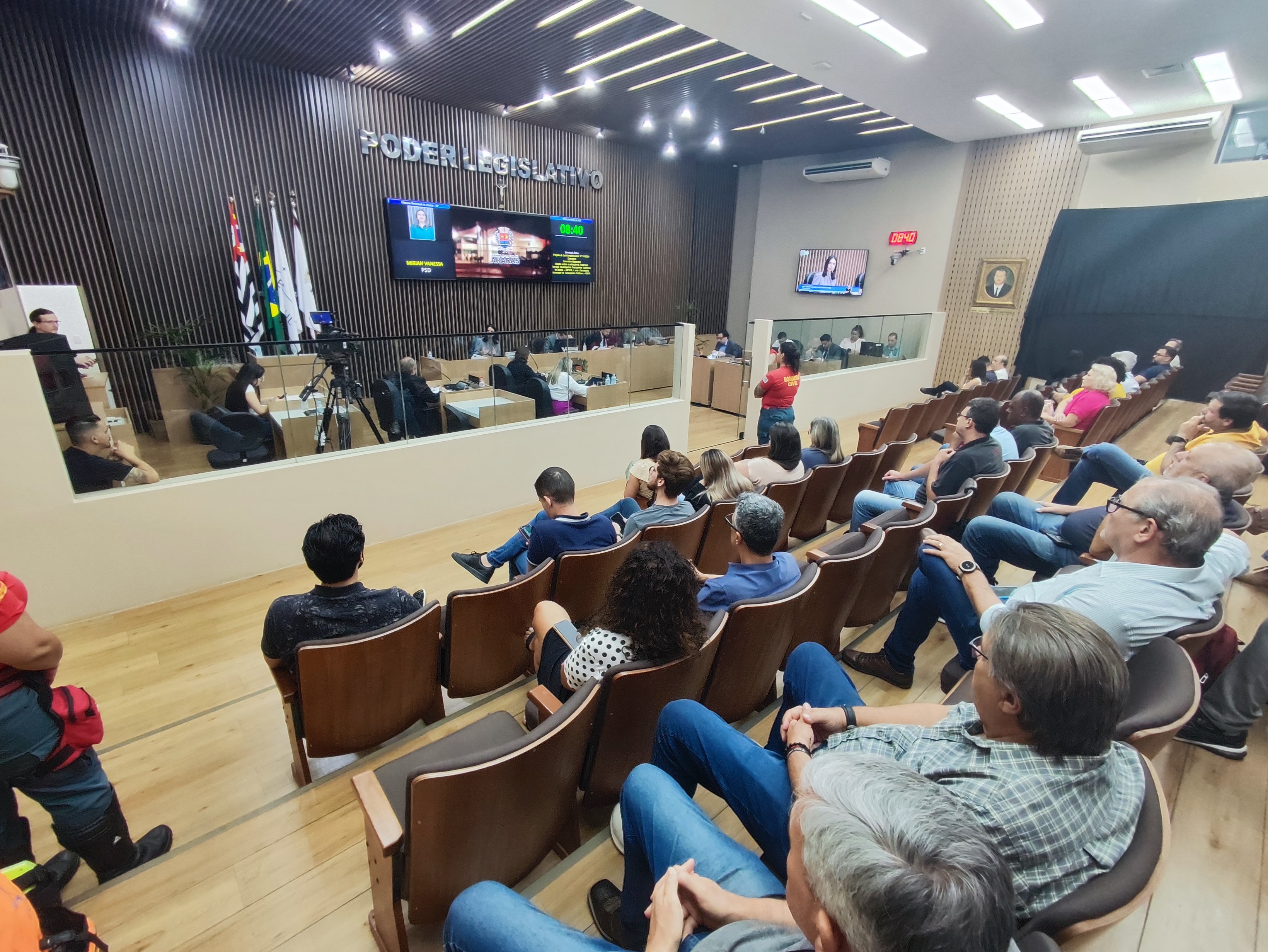 Visualize fotos 08/12/2025 45ª Sessão Ordinária