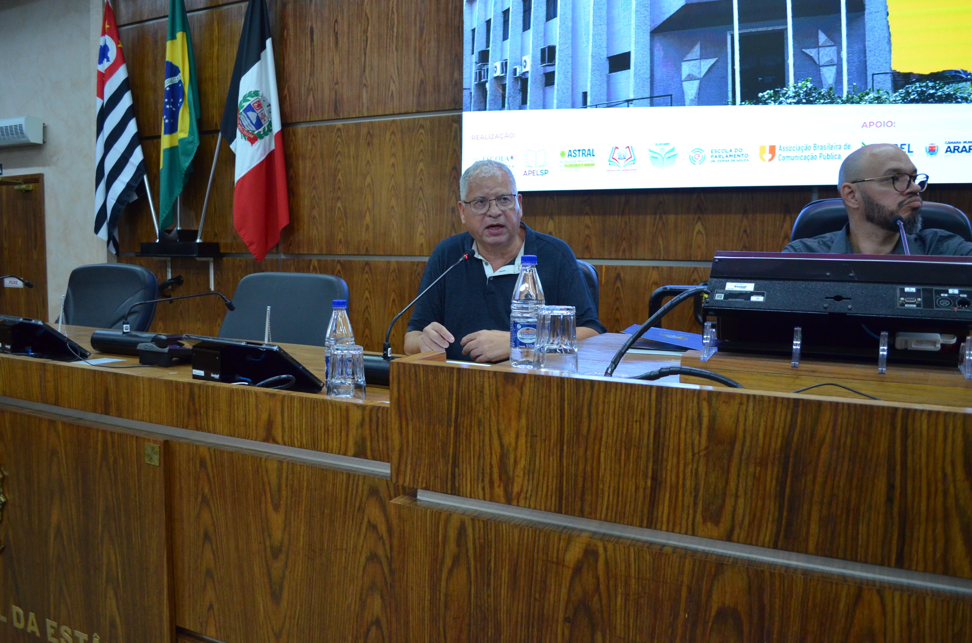 Visualize fotos 06/02/2026 - Mesa-redonda "Comunicação Pública e Universidade - Quem formará os Profissionais que atuarão nas Assessorias dos Órgãos Públicos"